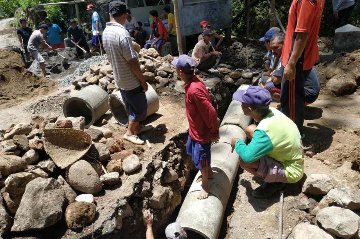 Lunturnya Tradisi Gotong Royong di Wilayah V Koto