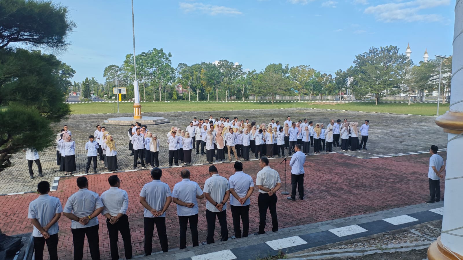 Hari Pertama Masuk Pasca Lebaran, Bupati Tidak Hadir dan Wabup Tidak Nongol