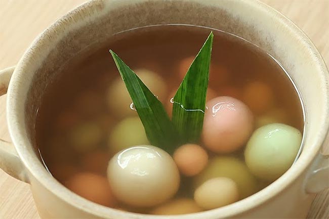 Menghangatkan Tubuh! Begini Cara Membuat Wedang Ronde, Ramuan Tradisional yang Kaya Manfaat