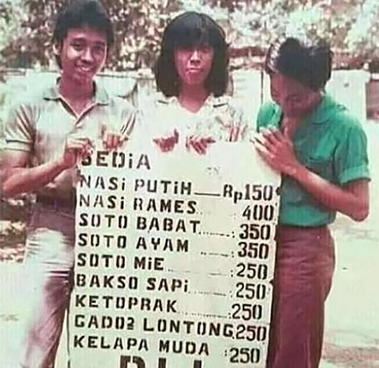 Super Murah, Tahun 80-an Uang Rp 100 Ribu Bisa Traktir Bakso Satu RT, Segini Harga Seporsinya