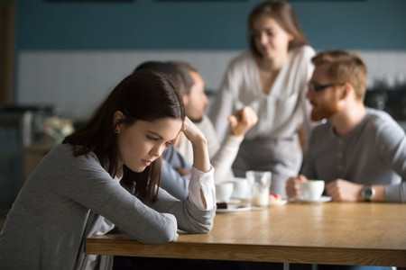 Hal yang Perlu Kamu Perhatikan Ketika Berteman Dengan Orang yang Introvert