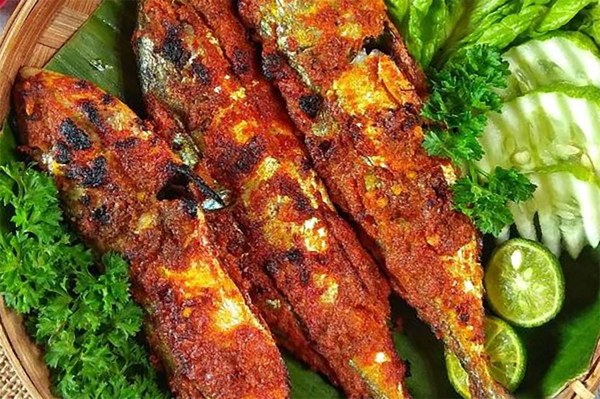 Dijamin Bikin Nagih, Ikan Bakar Bumbu Padang yang Rasanya Lamak Bana