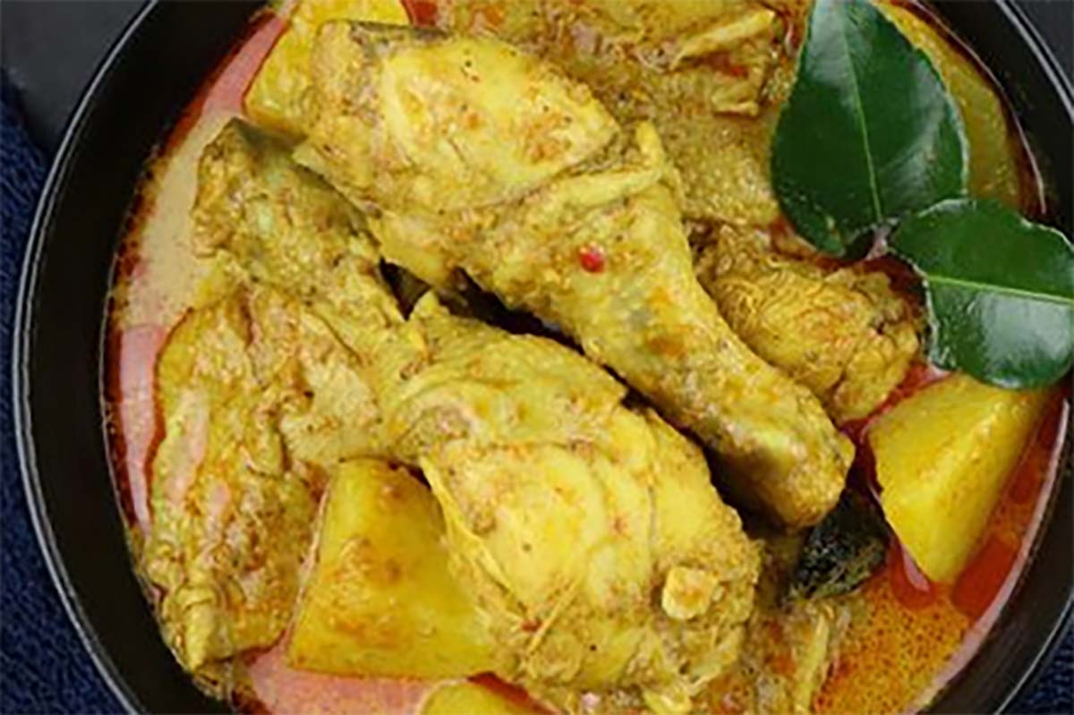 Resep Ayam Kari Kuah Kental yang Nikmatnya Juara, Gurihnya Bikin Boros Nasi di Rumah