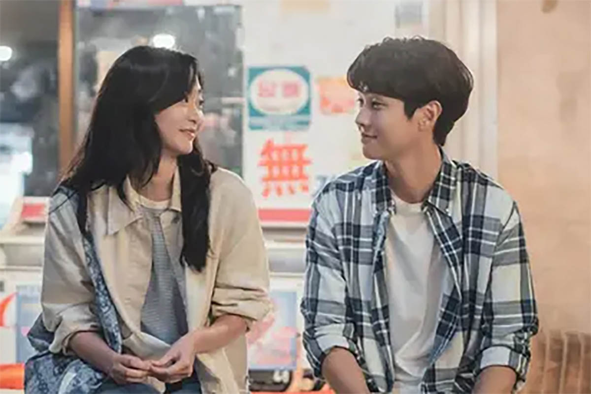 Mereview Sinopsis Drama Korea OUR BELOVED SUMMER, Drakor Dengan Kisah Romantis Realistis yang Bikin Adem
