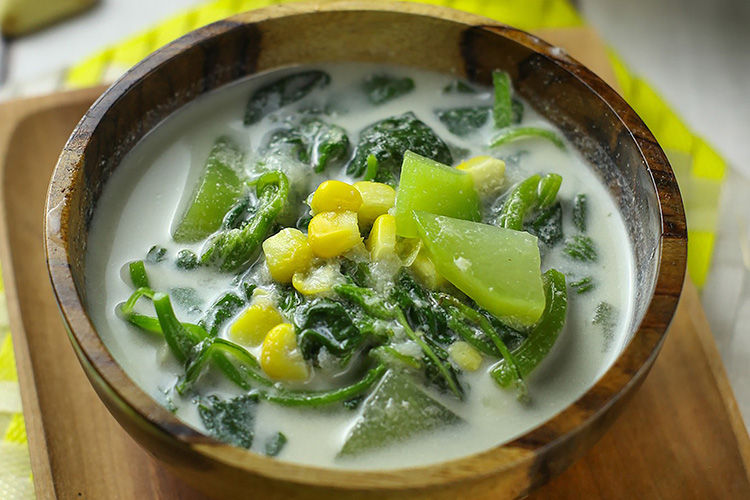 Ini Resep Bikin Bobor Bayam yang Enak dan Gampang, Dijamin Bikin Ketagihan 