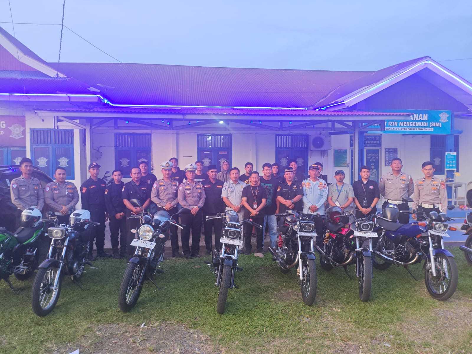 Demo Dimana-Mana, Satlantas Polres Mukomuko Ajak Jaga Kondisi dan Jangan Mudah Terprovokasi