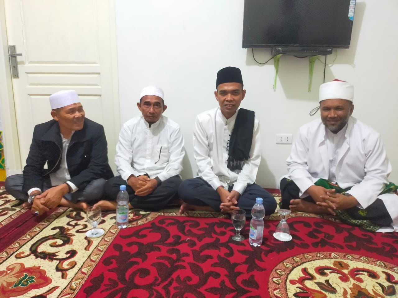Antusias Sambut Kedatangan Ustadz Abdul Somad, Pemkab Mukomuko: Pengunjung Bebas Biaya Parkir
