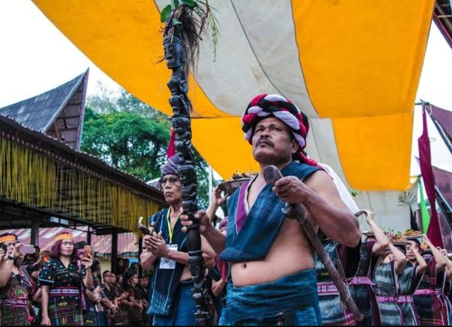 Tidak Disangka Suku Batak Pemilik Ilmu Gaib Paling Sakti, Dinobatkan Jadi Ketua Paranormal Dunia