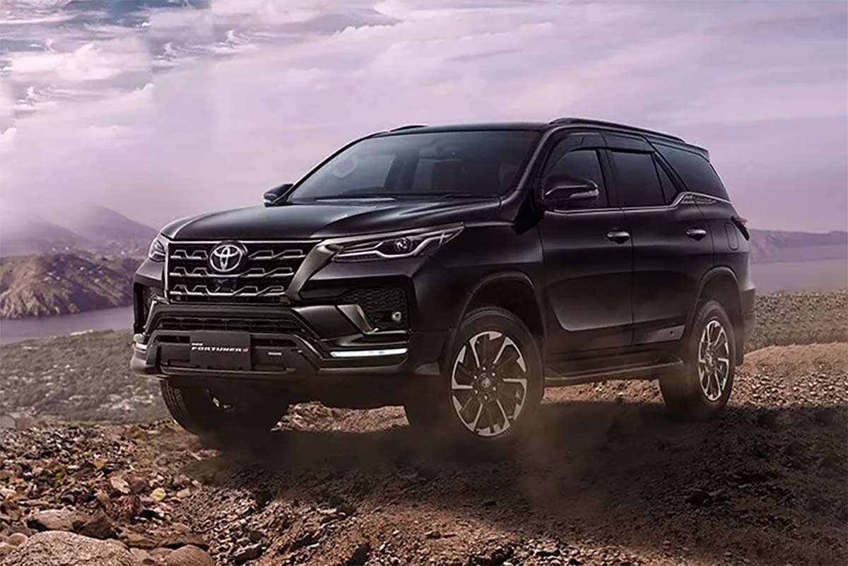 Toyota Luncurkan Fortuner Sport, Desain Canggih  dan Mewah Mesin Diesel Bertenaga, Cocok Untuk Semua Medan