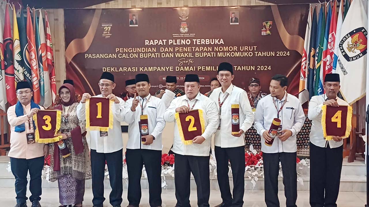 Suasana Riuh, Begini Respon Para Paslon Bupati Mukomuko Atas Nomor Urutnya