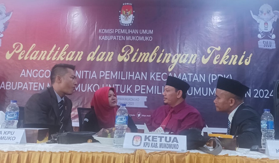 75 Anggota PPK Mukomuko Dilantik KPU, Tugasnya Apa?