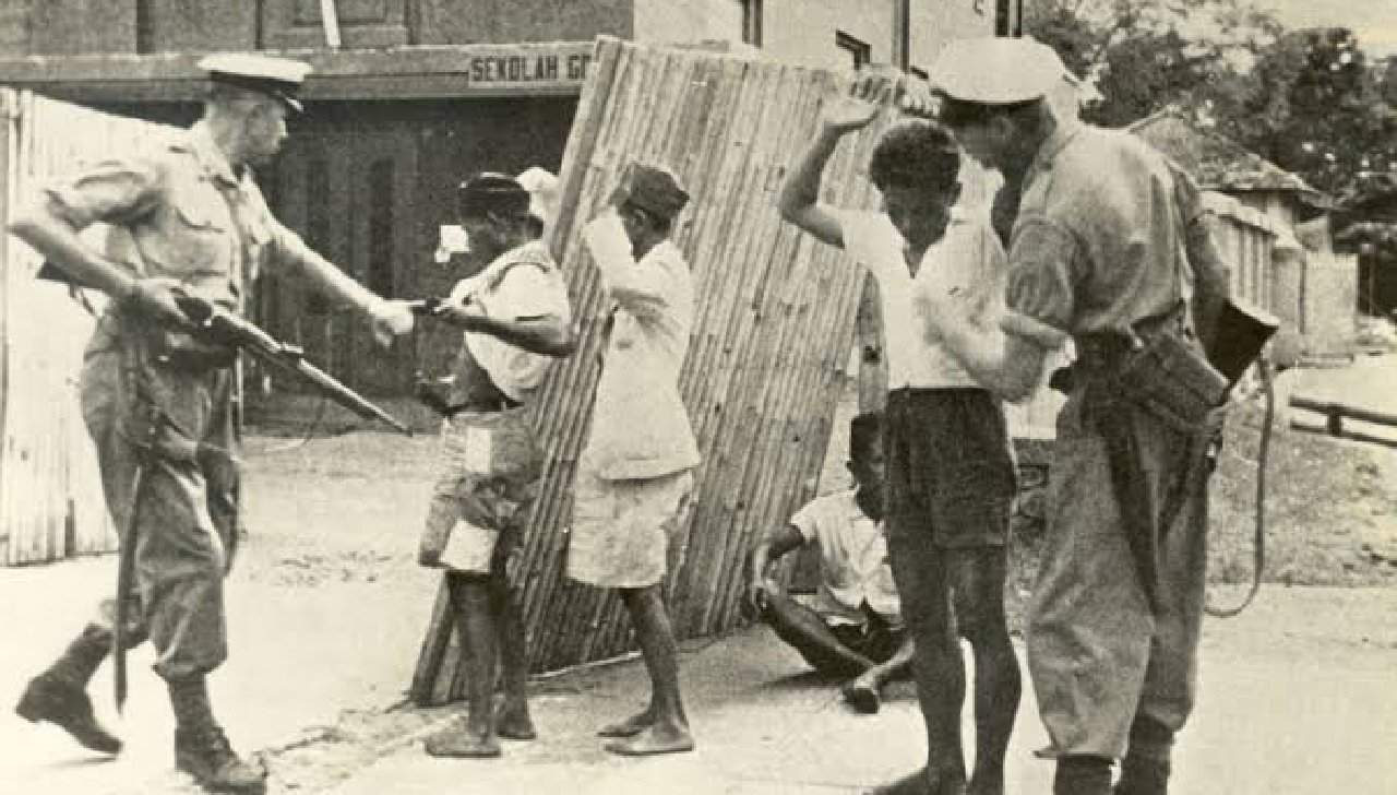 Tak Masuk Akal Indonesia Dijajah 350 Tahun, Sejarah Bangsa Ditulis Ulang