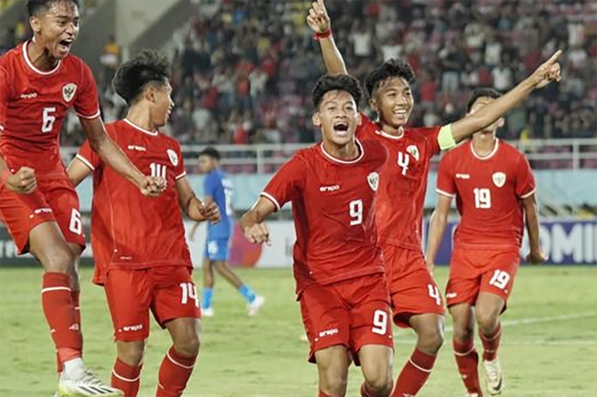 Garuda Muda Taklukkan Filipina 3-0, Nova Arianto Pertahanan Rapat Filipina Tapi Fisik Garuda Muda Lebih Unggul