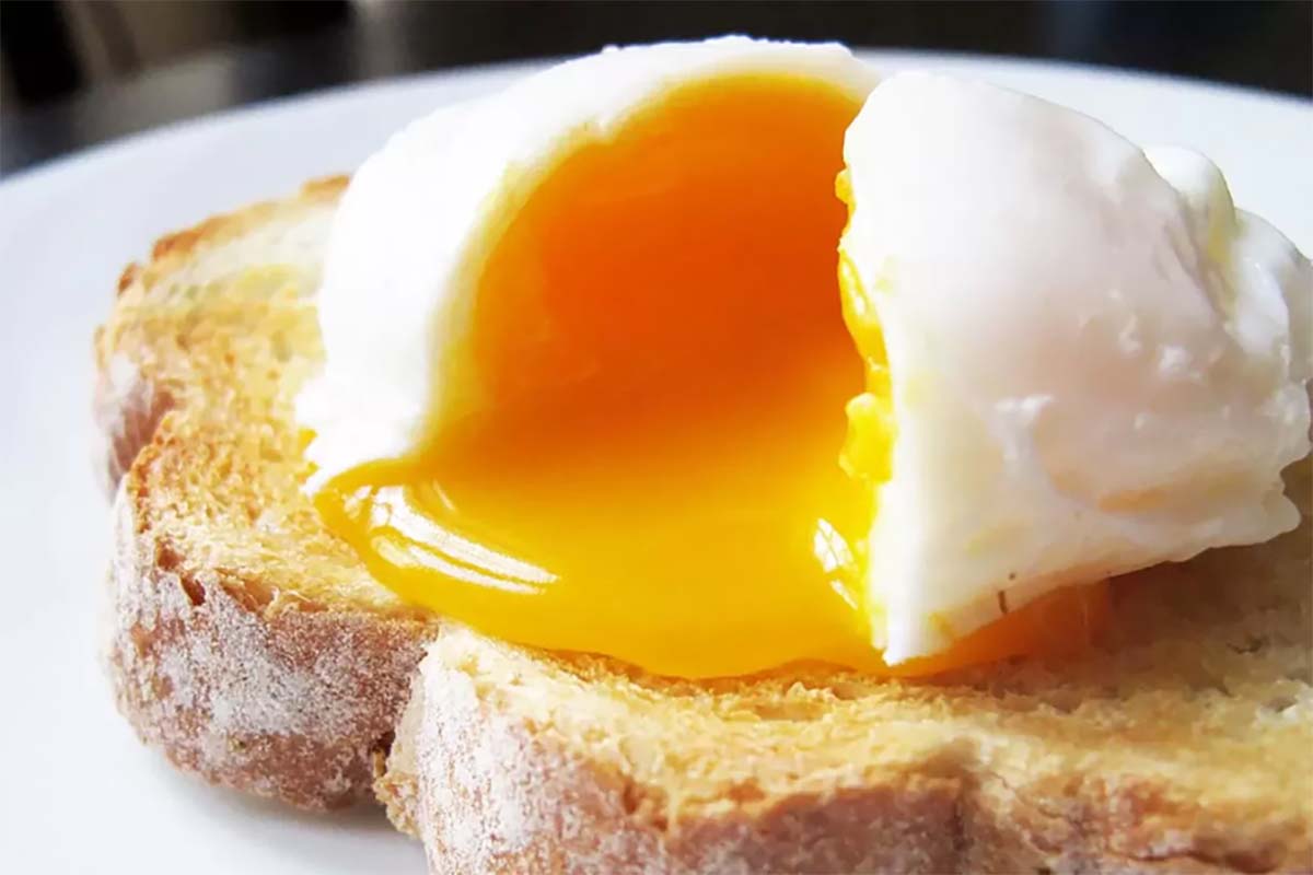 Inilah Manfaat Mengonsumsi Olahan Telur Setengah Matang Bagi Kesehatan