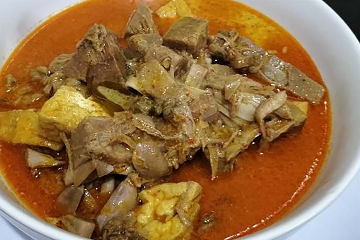 Makanan yang Bisa Bikin Lidah Bergoyang, Gulai Nangka Tetelan Sapi yang Kental dan Menggoda