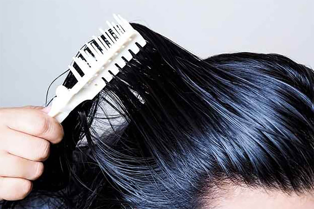 Tips dan Cara Menjaga Rambut Berminyak Agar Tetap Sehat dan Tidak Bau