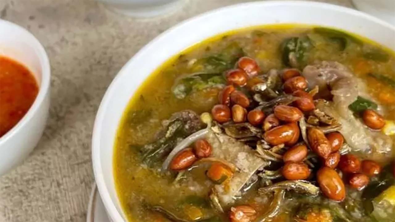 Kehangatan Kuliner Khas Kalimantan Barat, Begini Cara Membuat Bubur Pedas Khas Pontianak