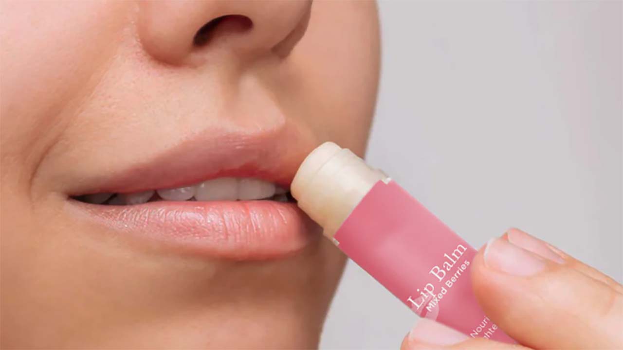 Rekomendasi Lip Balm dengan Kandungan SPF Tinggi dengan Harga Dibawah Rp50 Ribu!