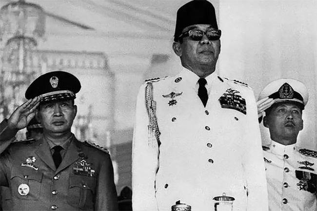 Pesan Soekarno Pada Anak dan Ajudannya Saat Meninggalkan Istana Sebelum 17 Agustus