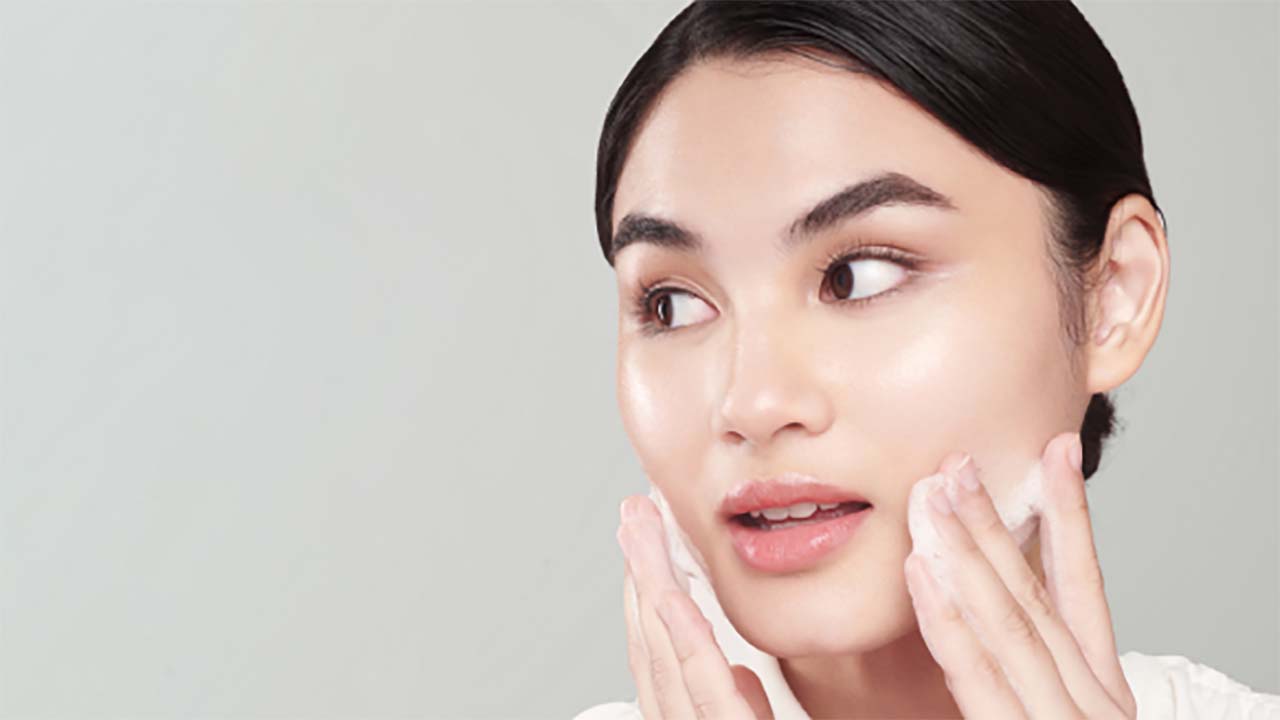 Rekomendasi 3 Foaming Cleanser untuk Menambah Kegiatan Cuci Muka Agar Tidak Boring