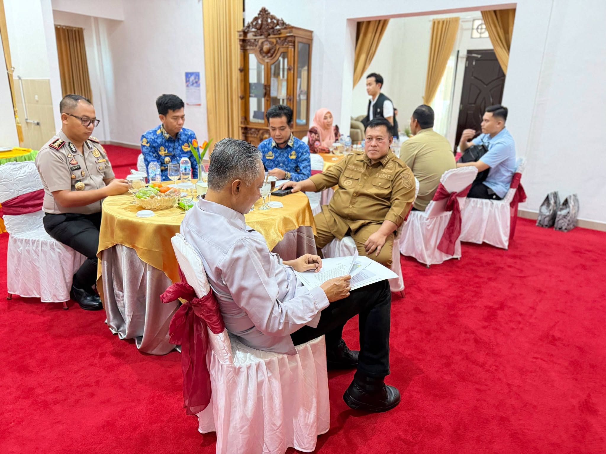 Menteri PU Mampir, Dijamu Pemda Mukomuko Dan Berharap Perhatian  