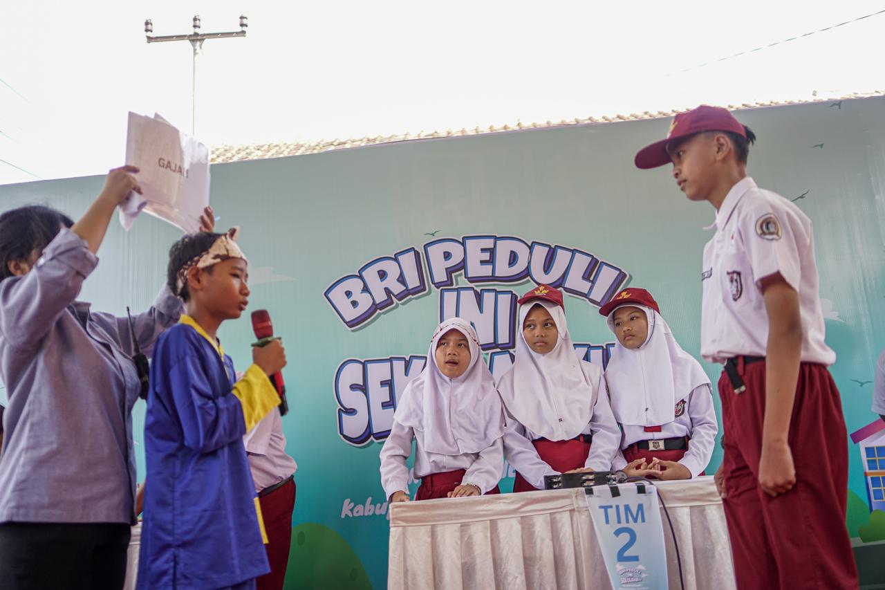 Peringati Hardiknas, Melalui BRI Peduli Ini Sekolahku BRI Dukung Peningkatan Kualitas Pendidikan