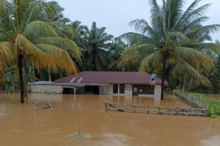 316 Unit Rumah Terendam, Korban Banjir Mengungsi