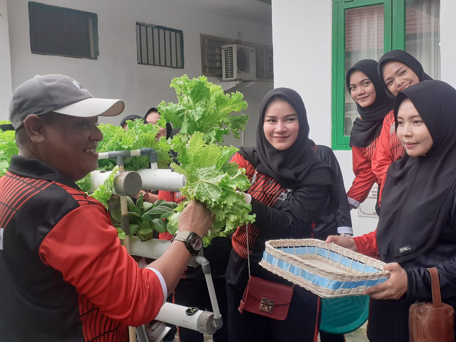 Wartawan Mitra Adhyaksa Ikut Meriahkan Jalan Santai HBA ke 63 Kejari Mukomuko 