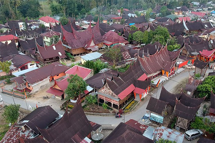 Surga Tersembunyi di Tengah Keindahan Alam Yang Luar Biasa Solok Selatan