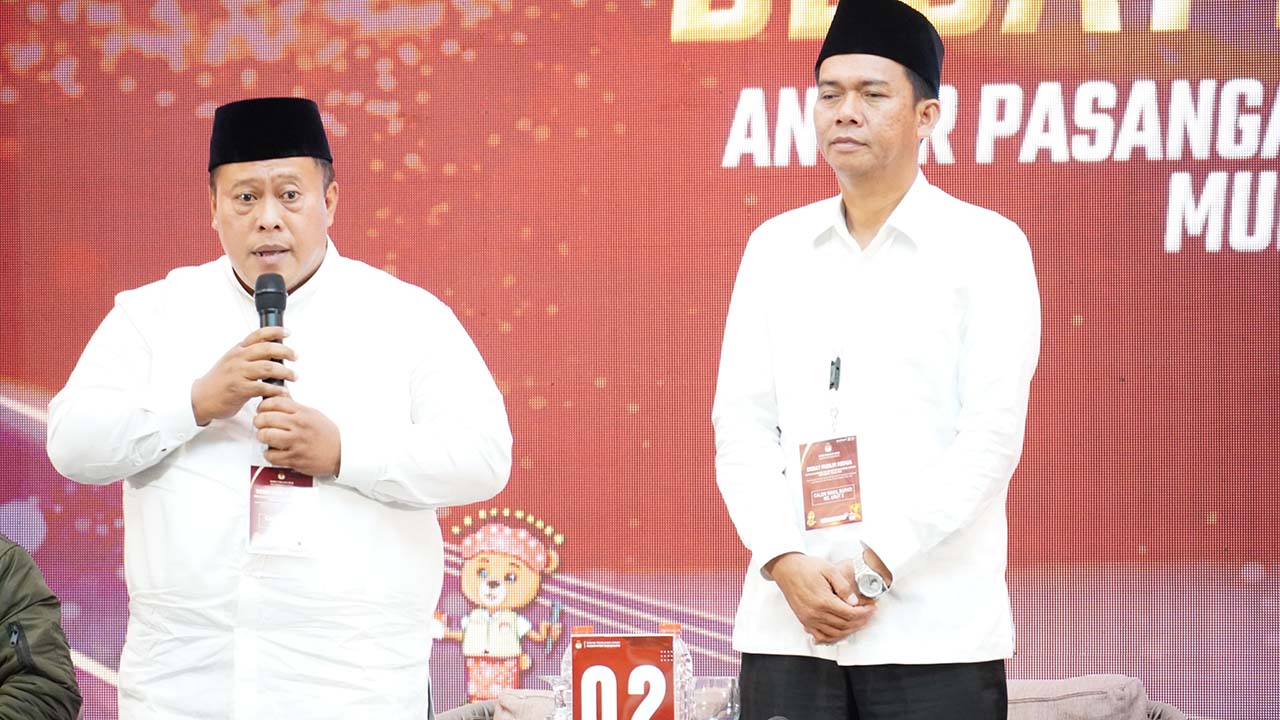 KPU Rekap Hasil Pilkada dan Tetapkan Huda-Rahmadi Sebagai Bupati Terpilih