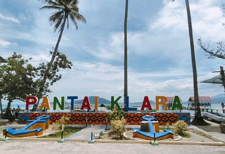 Belum Tahu Pantai Klara, Disini Tempatnya Cocok untuk Para Instagramable