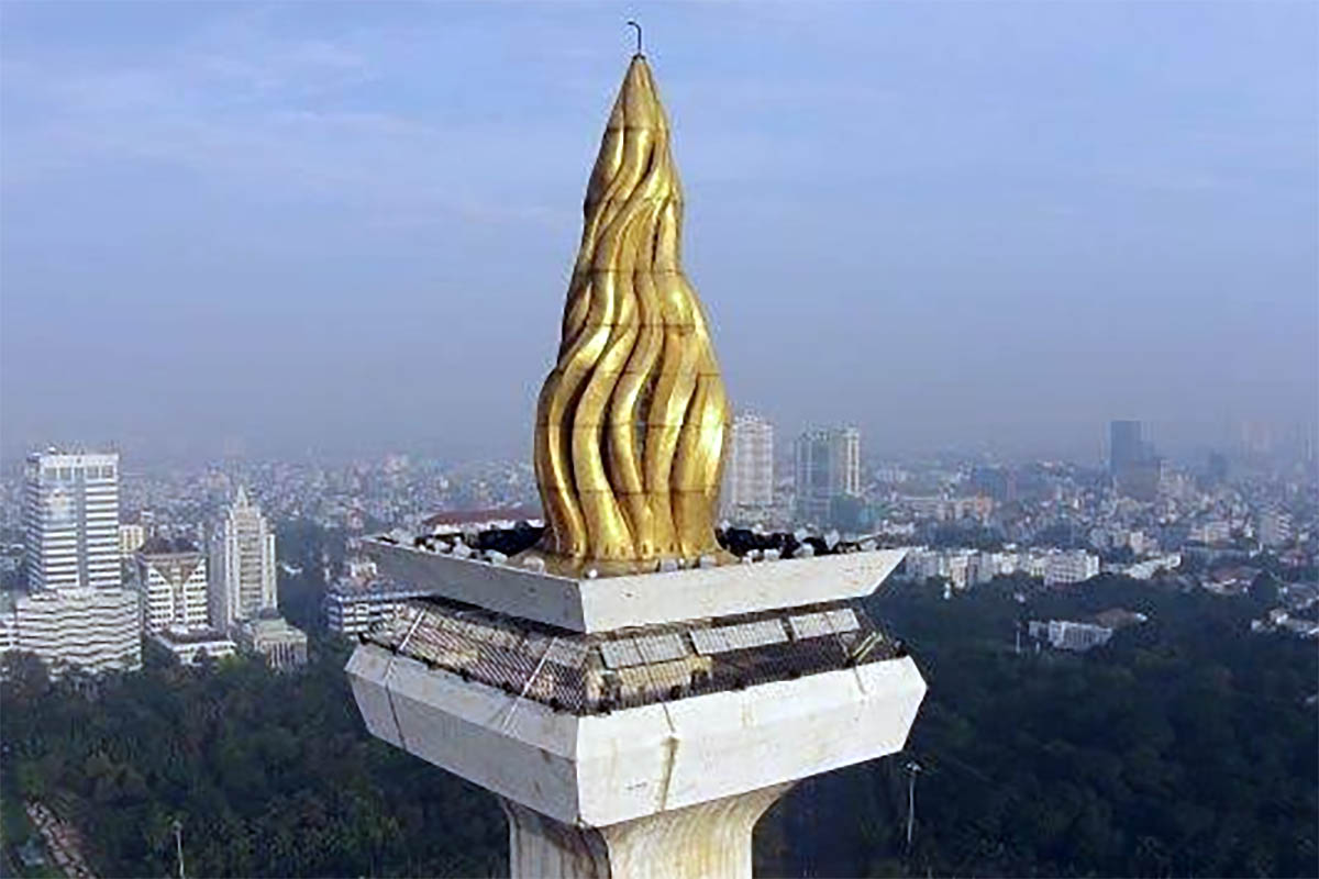 Benarkan Emas Tugu Monas Dari Desa Terpencil di Bengkulu, Begini Sejarah Pembangunannya