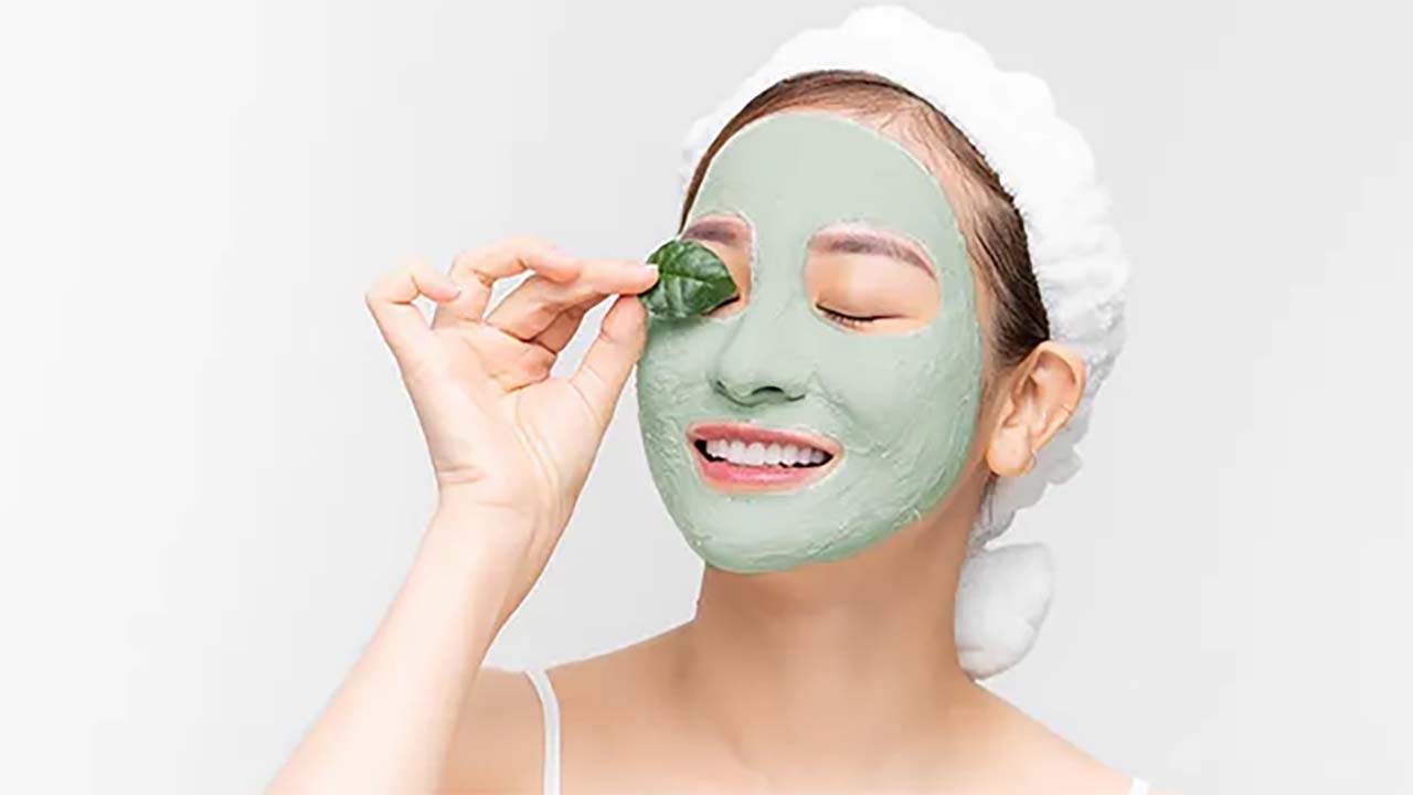 Rekomendasi Masker Wajah dari Bahan Alami untuk Kulit Wajah yang Lembab