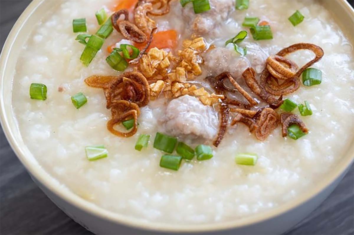 Menjalani Hari dengan Sesuap Nikmatnya Bubur Ayam, Begini  Cara Membuatnya