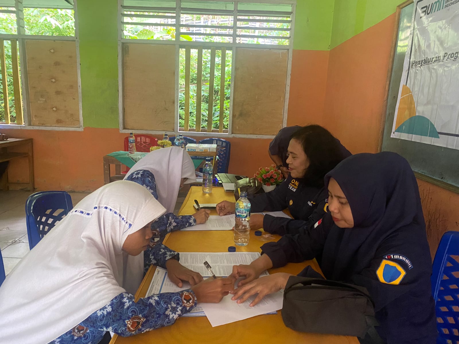 Bank Mandiri Salurkan Bantuan Pendidikan Kemenag dan Kemendikbudristek kepada 1,5 Juta Penerima