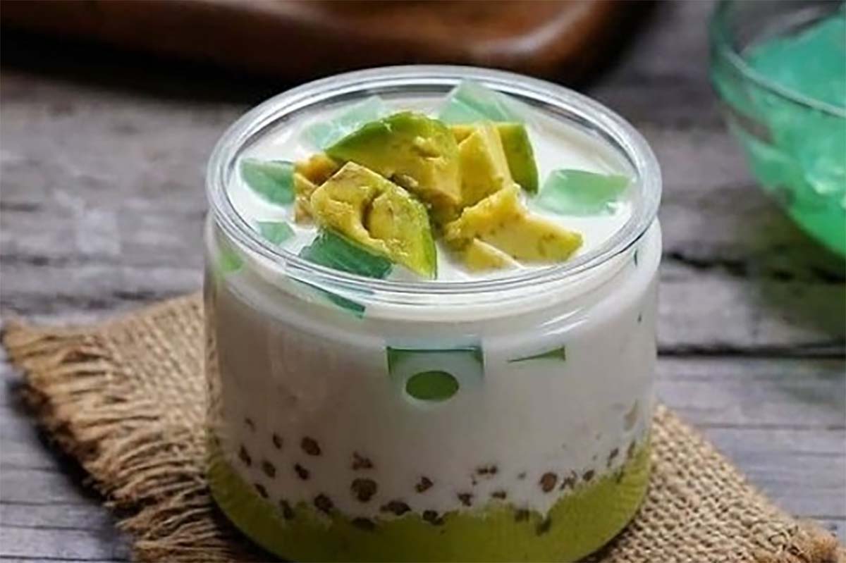 Enak, Seger, Creamy Pokoknya Bikin Nagih! Ini Resep Avocado Sago yang Lumer di Mulut