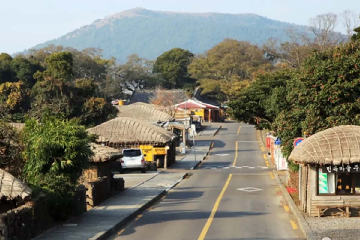 Inilah Tempat-tempat yang Dijadikan Lokasi Syuting Drakor WELCOME TO SAMDALRI, Cocok Buat Destinasi Liburan