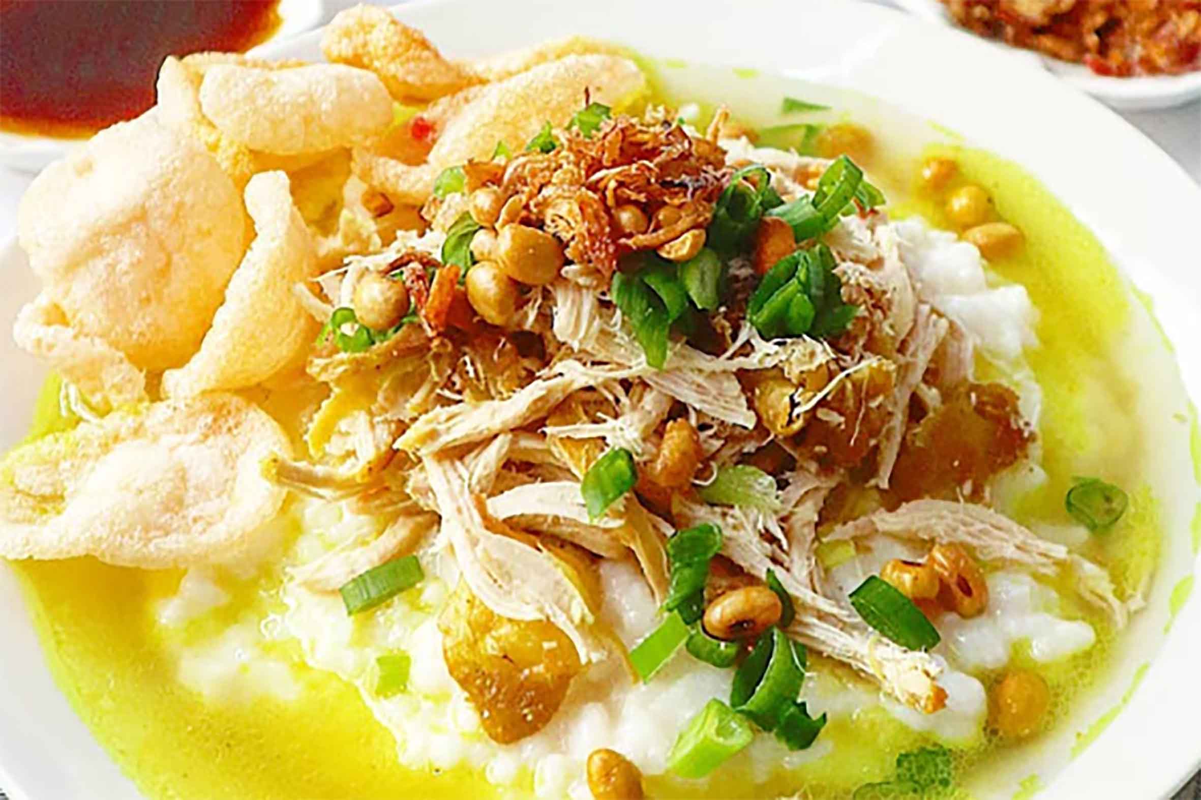 Cocok Untuk Sarapan Pagi, Ini Resep Bubur Ayam Kuah Kuning yang Lezat dan Mengenyangkan