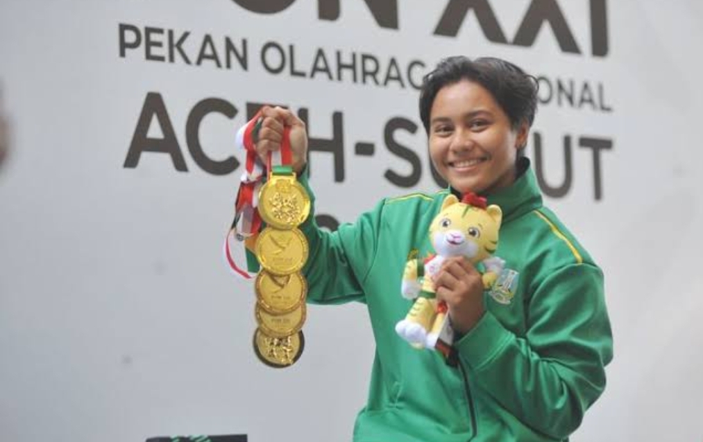 Gladies Lariesa Garina Hagakore Ukir Sejarah di PON 2024: Borong 5 Medali Emas di Cabang Loncat Indah