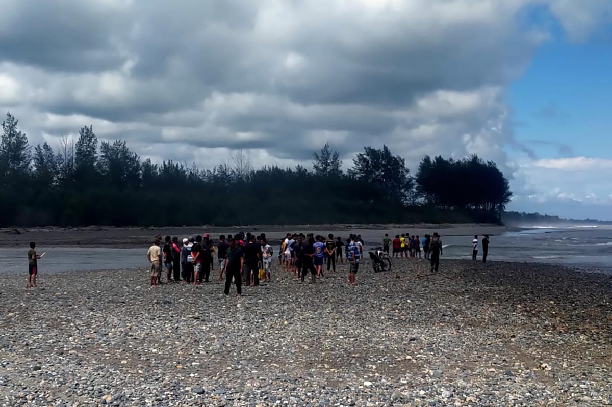 Peristiwa Wisatawan Korban Terseret Arus di Pantai Parangtritis Bersamaan dengan Kejadian di Mukomuko