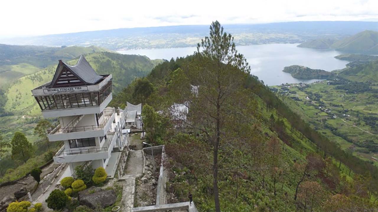 Menara Pandang Tele di Sumatera Utara yang Menawarkan keindahan Alam yang Bikin Takjub Wisatawan