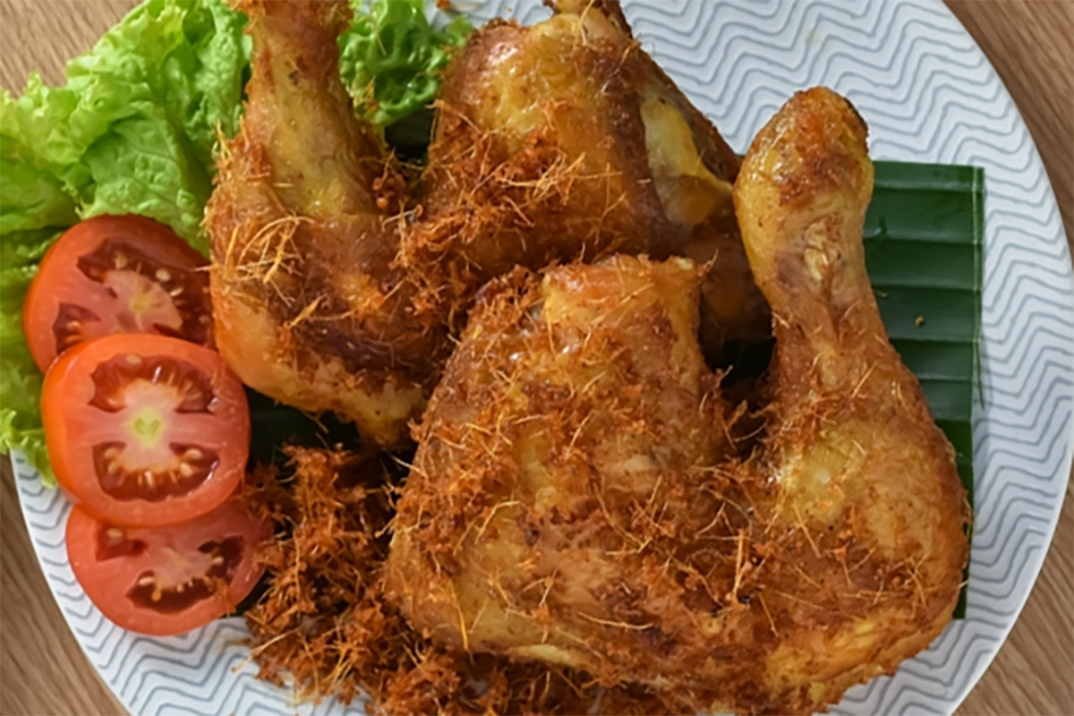 Resep Ayam Goreng Lengkuas dengan Bumbu Rempah yang Meresap Hingga Ke Tulang, Yuk Cobain