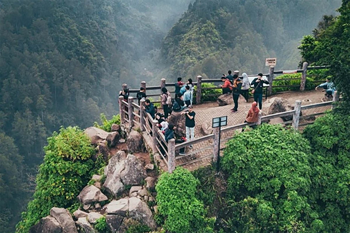 7 Rekomendasi Destinasi Wisata Tahun Baru di Bandung yang Murah Meriah