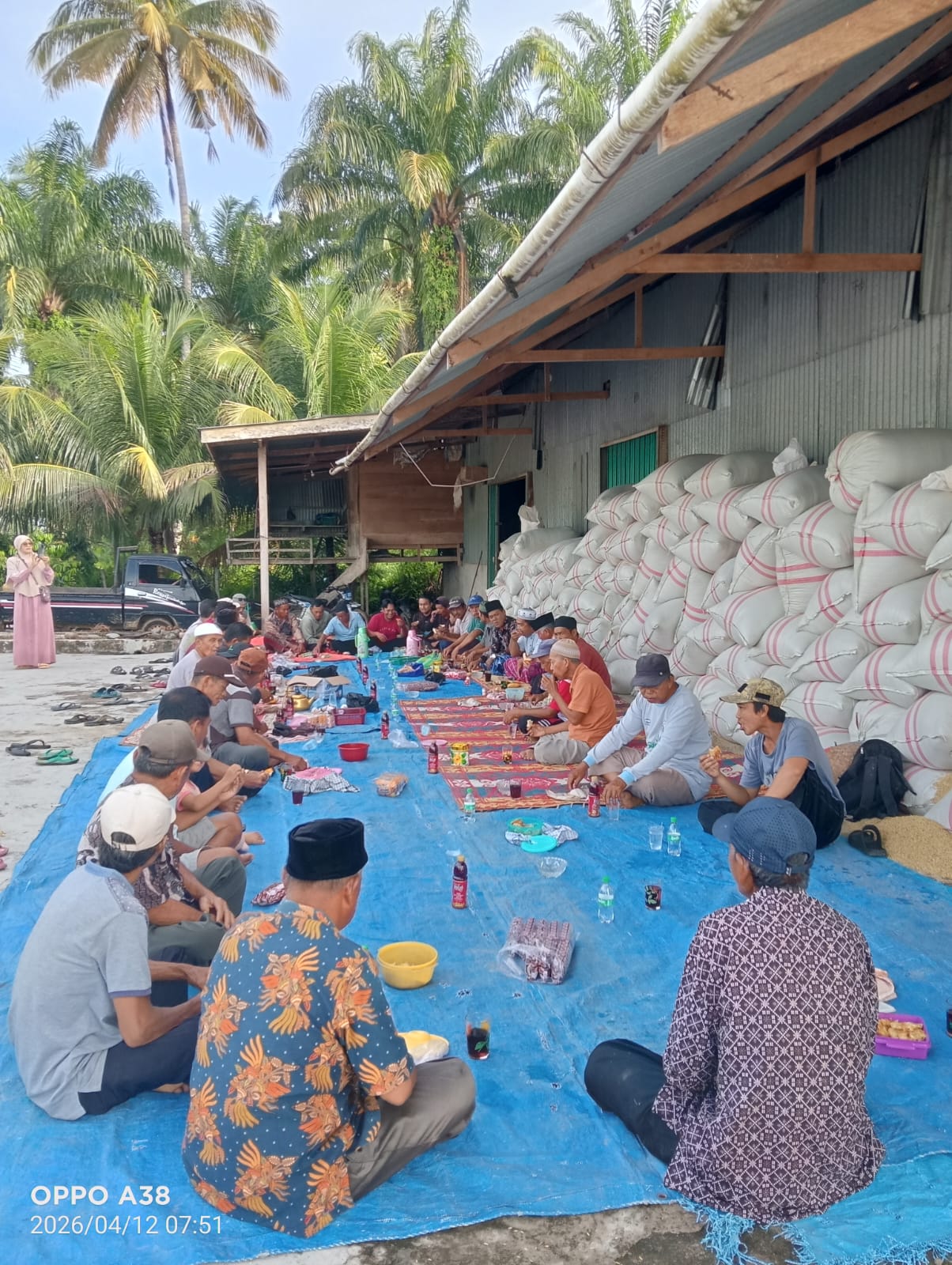 Usai Tanam Padi, Petani di Desa Arah Tiga Gelar Doa Tolak Bala