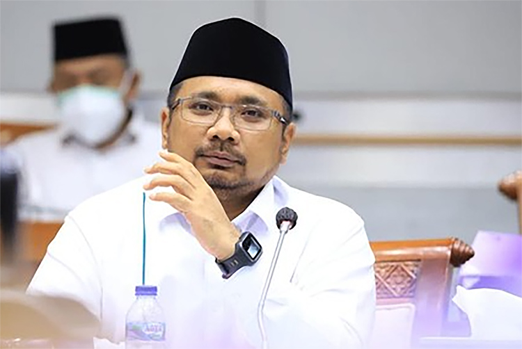 Menteri Agama RI Yaqut Berikan Apresiasi Berupa Penghargaan Untuk Para Penyuluh Agama