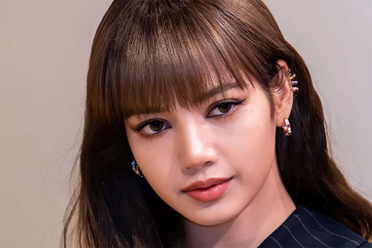 Bercita-Cita Jadi Pramugari Malah Jadi Idol, Inilah Fakta Unik Lisa BLACKPINK