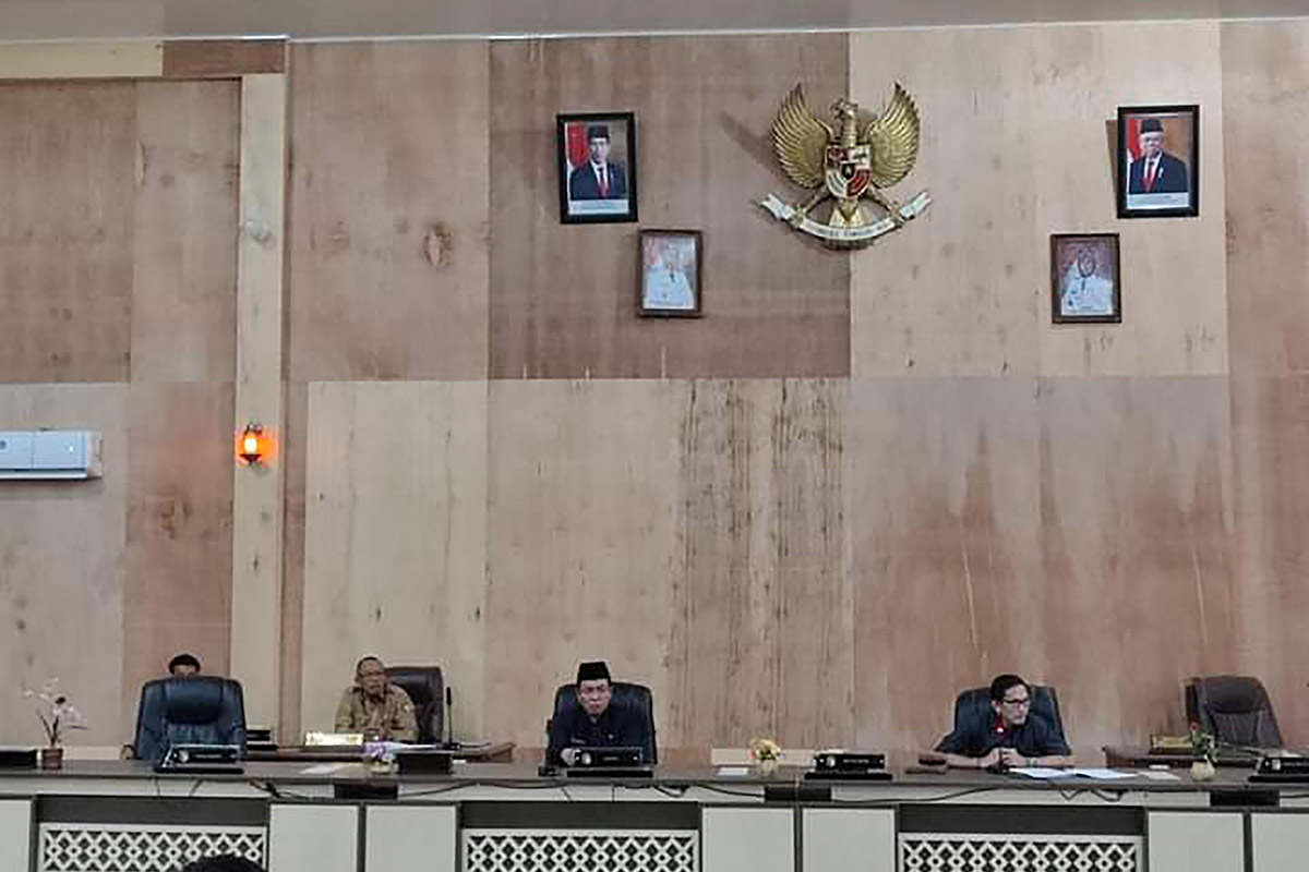 Bupati Mukomuko Sampaikan Nota Pengantar LKPJ 2022 