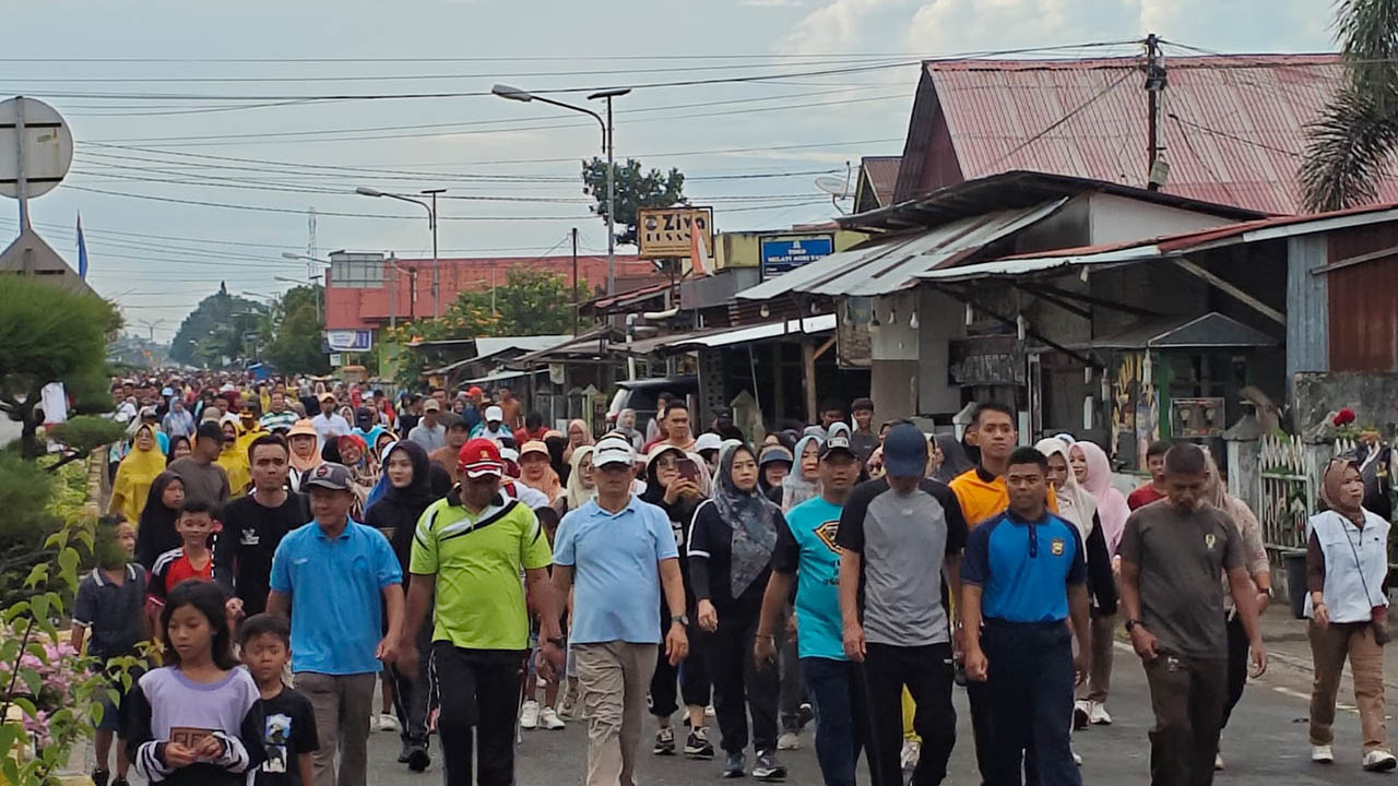 Jalan Raya Mukomuko Padat Merayap, Jalan Santai HUT Kabupaten Sukses