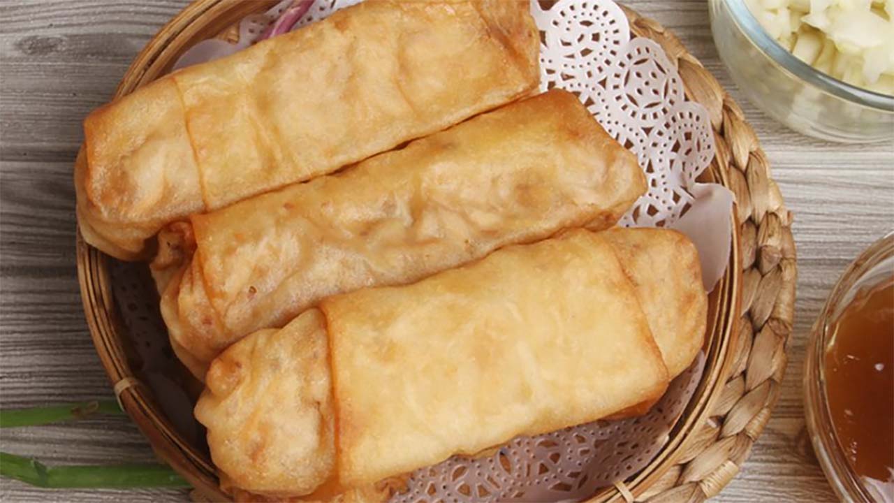 Resep Lumpia Udang Renyah dan Lezat: Camilan Mudah Dibuat di Rumah untuk Keluarga, Cocok untuk Pemula! 