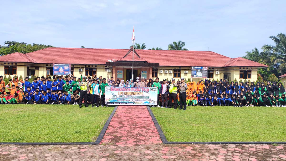 Ratusan Pelajar di Mukomuko Studi Lapangan Pengenalan Budaya Tertib Lalu Lintas